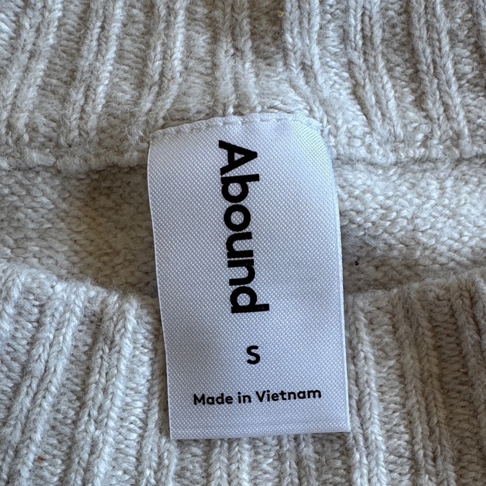 Abound Beige Crew Neck Sweater Sz S - Picture 2 of 6
